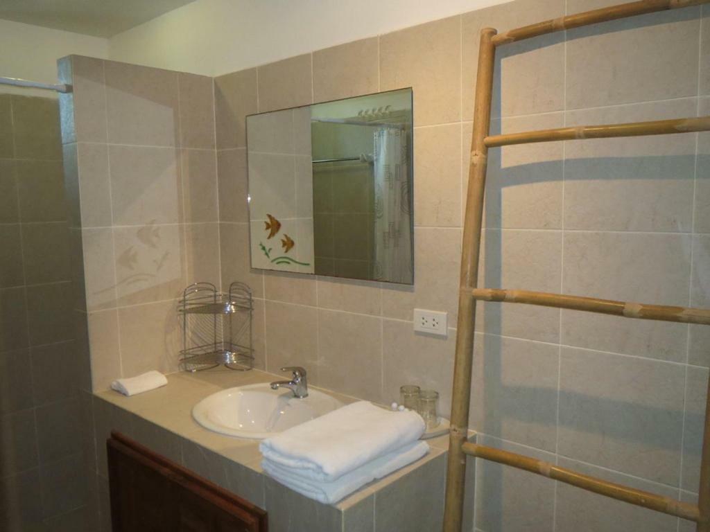 Papillon Residence Choeng Mon Экстерьер фото